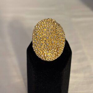 Beautiful JCM 925 Ring (size 9.5) with pouch for any occasion